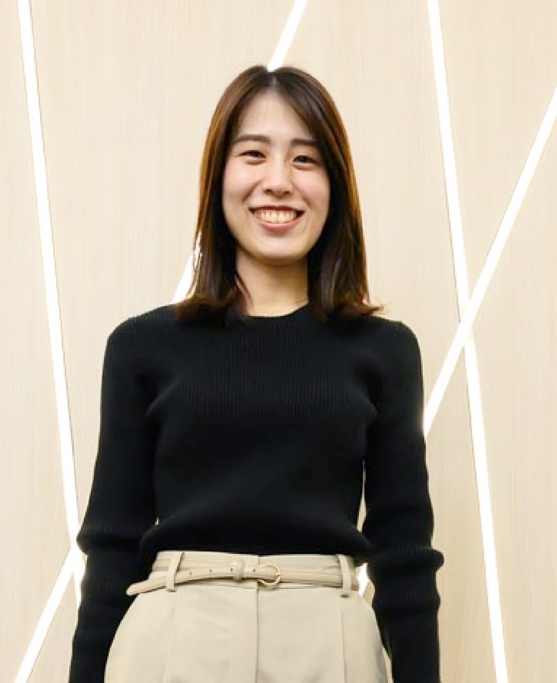 Yインタビューを見る