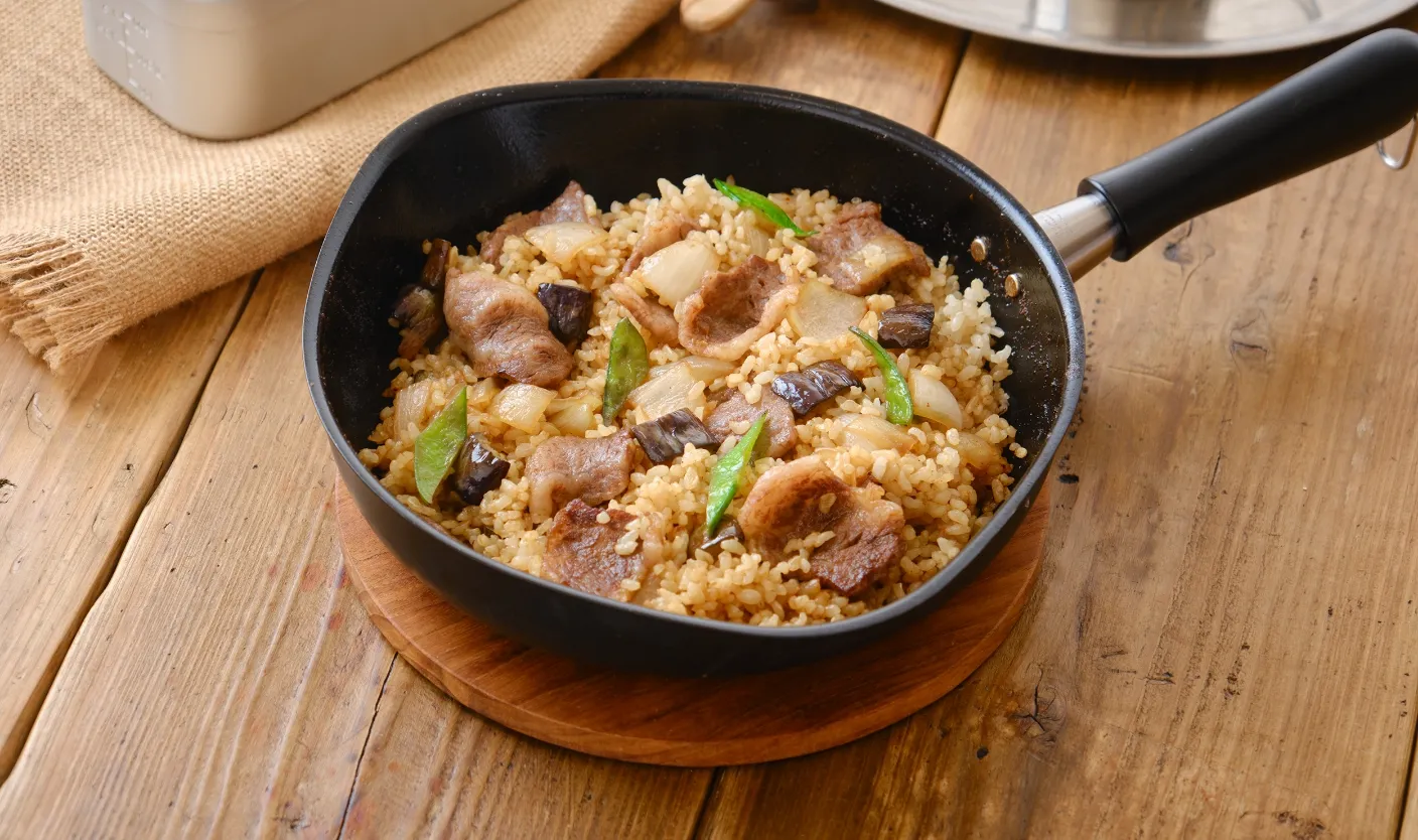 牛肉のバーベキュー玄米炒めごはん